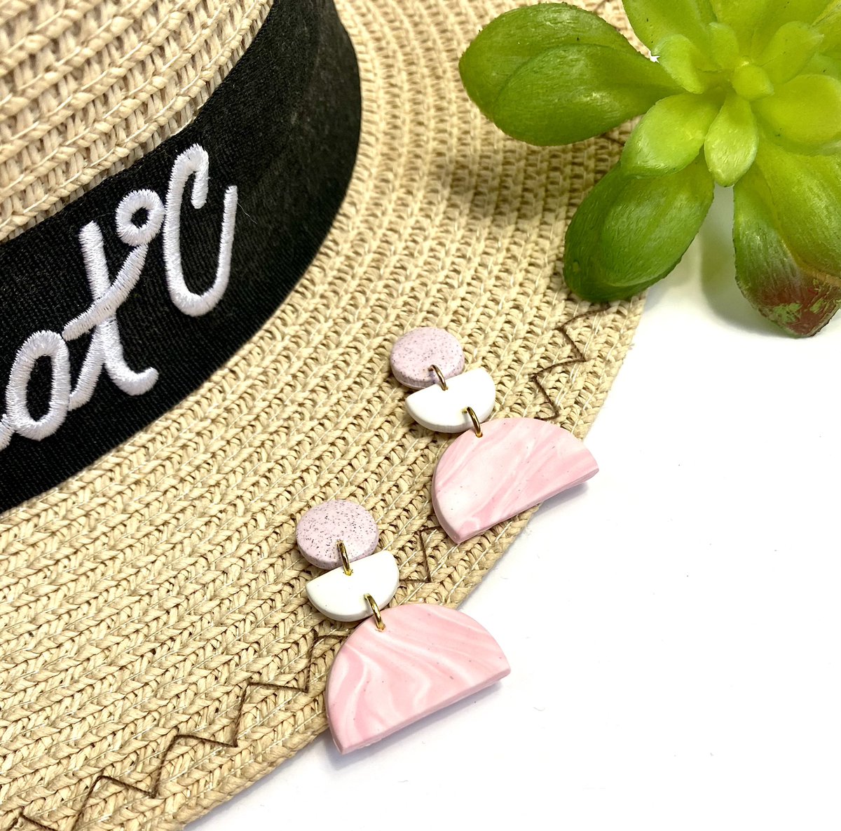 majustine21's tweet photo. New Collection 

#polymerclayearrings #polymerclayjewelries #craft #smallbusiness #SupportSmallStreamers #supportsmallbusiness #Philippines https://t.co/IiZ3yxzHeo