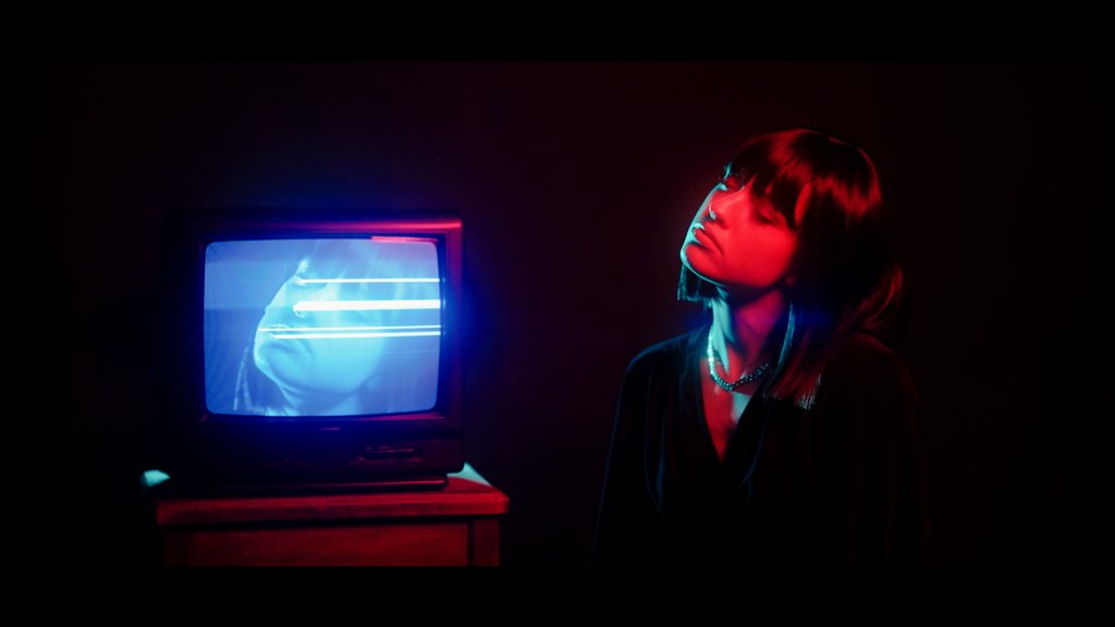 louisdazy's tweet photo. A couple months ago I got to direct my first music video for @gonetocolor // very very excited to show the final results so here's a few stills! 
// Out May 24th
with @EvaMarguerat 
cinematography by Étienne Boulanger
directed by me https://t.co/ASLCvNk8Ck