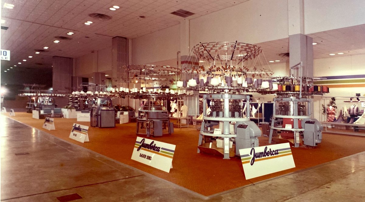 JumbercaBCN's tweet photo. L’any 1986 Espanya ocupava la 12 posició mundial en l’exportació de maquinària per al gènere de punt. Amb l’empresa #Jumberca, de Badalona, bona part d’aquesta producció sortia d'empreses i tallers situats en el principal districte del gènere de punt a Espanya, el #Maresme. https://t.co/TNK4H3eLV3