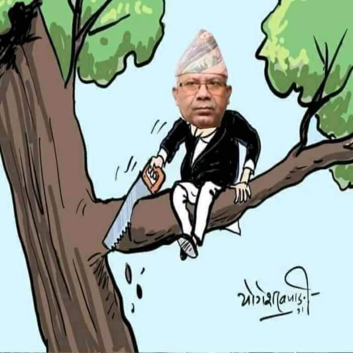 ThapajiSurya's tweet photo. पार्टी २०७५ जेठ २मा फर्किनु हुँदैन, 
२०७८जेठ २तर्फ अघि बढ्नुपर्छ। 
आफ्नाे सरकार ढालेर देउवाकाे पाउमा
 लम्पसार पर्नेहरूकाे गद्दारी क्ष्यम्य हुनसक्दैन। 
नेता जन्माउने-बनाउने पार्टी र जनताले हाे।
महान शुद्धीकरण र सुदृढीकरणकाे 
प्रक्रियामा अघि बढाै। 
सुकेका पात झर्छन चिन्ता नगराैं। https://t.co/Wzs4avAIDz