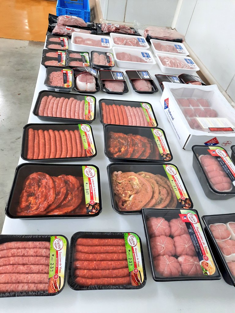 MaLuherne56's tweet photo. Visite de l'usine de produits élaborés de veau #dordogne
#Sobeval @cniel @Interbev_fr https://t.co/D23Ry7Nkd0