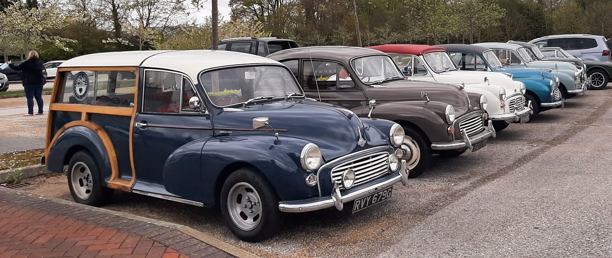 I've been busy out and about at markets recently so it was nice to have a trip to the first meet up this year of my local Morris Minor group over the weekend ❤