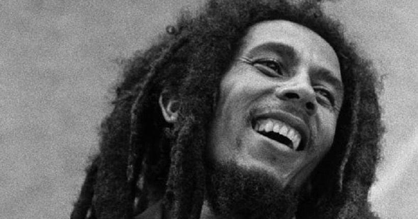 mcgambart's tweet photo. 40 ans déjà... #BobForever 💜 https://t.co/zCzLBbWp6G