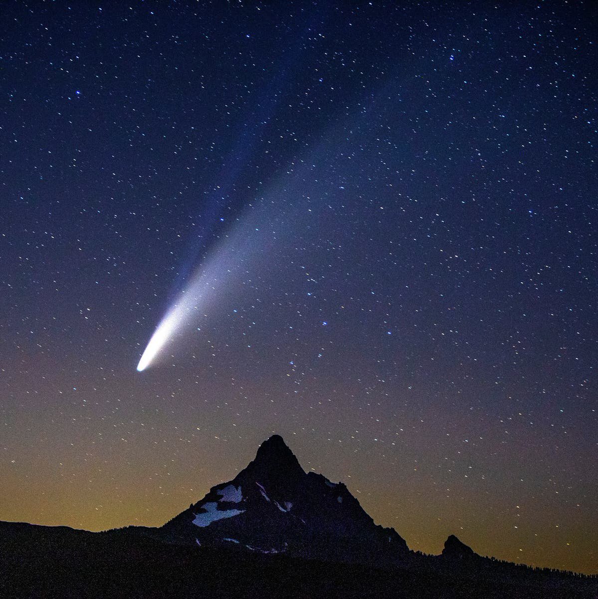 That was a puzzle! Anything *that* tiny shouldn't be very geologically active.(Sure, comets are despite their much smaller size, but that's caused by great differences in the amount of sunlight in their elongated orbit - which is not the case for Enceladus!)