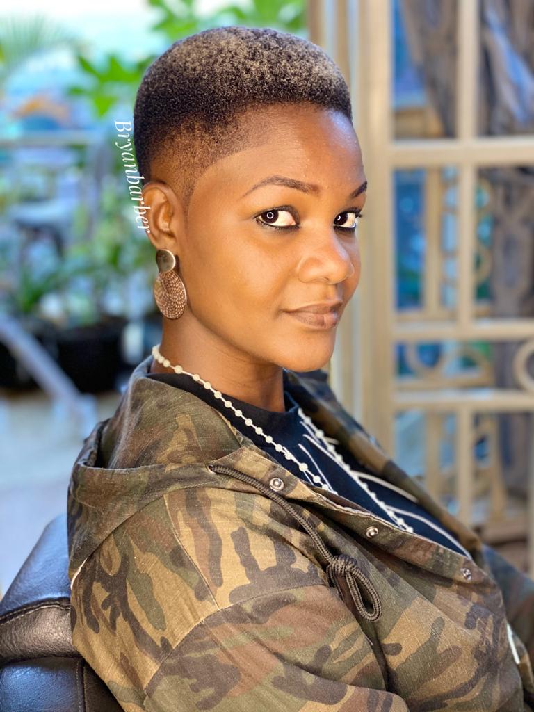 CathyNaks's tweet photo. Happy customersπ€ Dm @Bryanbarber256 is a self-made barber located in Kibuli near Greenhill academy.
Charity lover and philanthropist.
Beauty and barbering training Is still going on.
Call 0702271495 for booking.
#Bryanbarber https://t.co/NbhrumFEl7