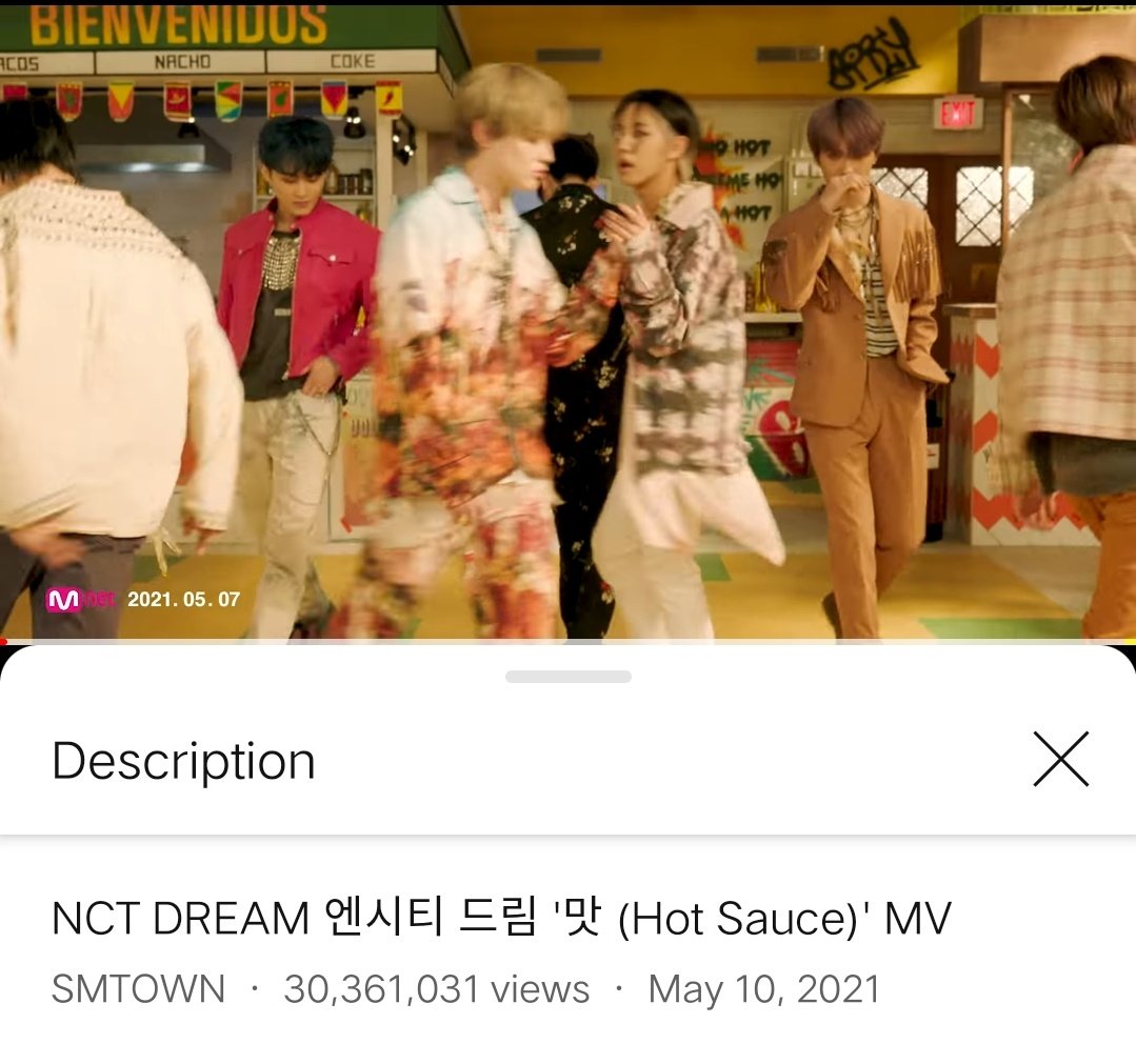 nctdw127_genie's tweet photo. @NCTsmtown_DREAM -  맛(Hot Sauce)  MV

30M 🔓🎉🎉🎉
31M 🔐
32M 🔒
33M 🔒
34M 🔒
35M 🔒❗LET'S GO❗

WE'RE GOING TO THE NEXT GOAL 👍🏻

CONGRATULATION 🎉🎉@NCTsmtown_DREAM

#NCTDREAM_맛_HotSauce #NCTDREAM #맛_HotSauce https://t.co/T4xuxVOoOg