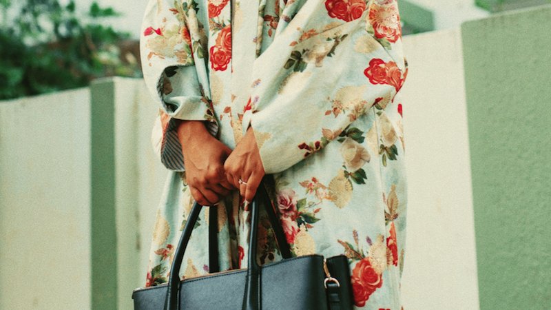 HotDropsUK's tweet photo. ⚡️T R E N D I N G⚡️
How to wear kimonos with jeans, dresses & other wardrobe staples this season
https://t.co/4IRILmgZZ8
#styleblogger #2021style #trending https://t.co/NLjfnlpa9M