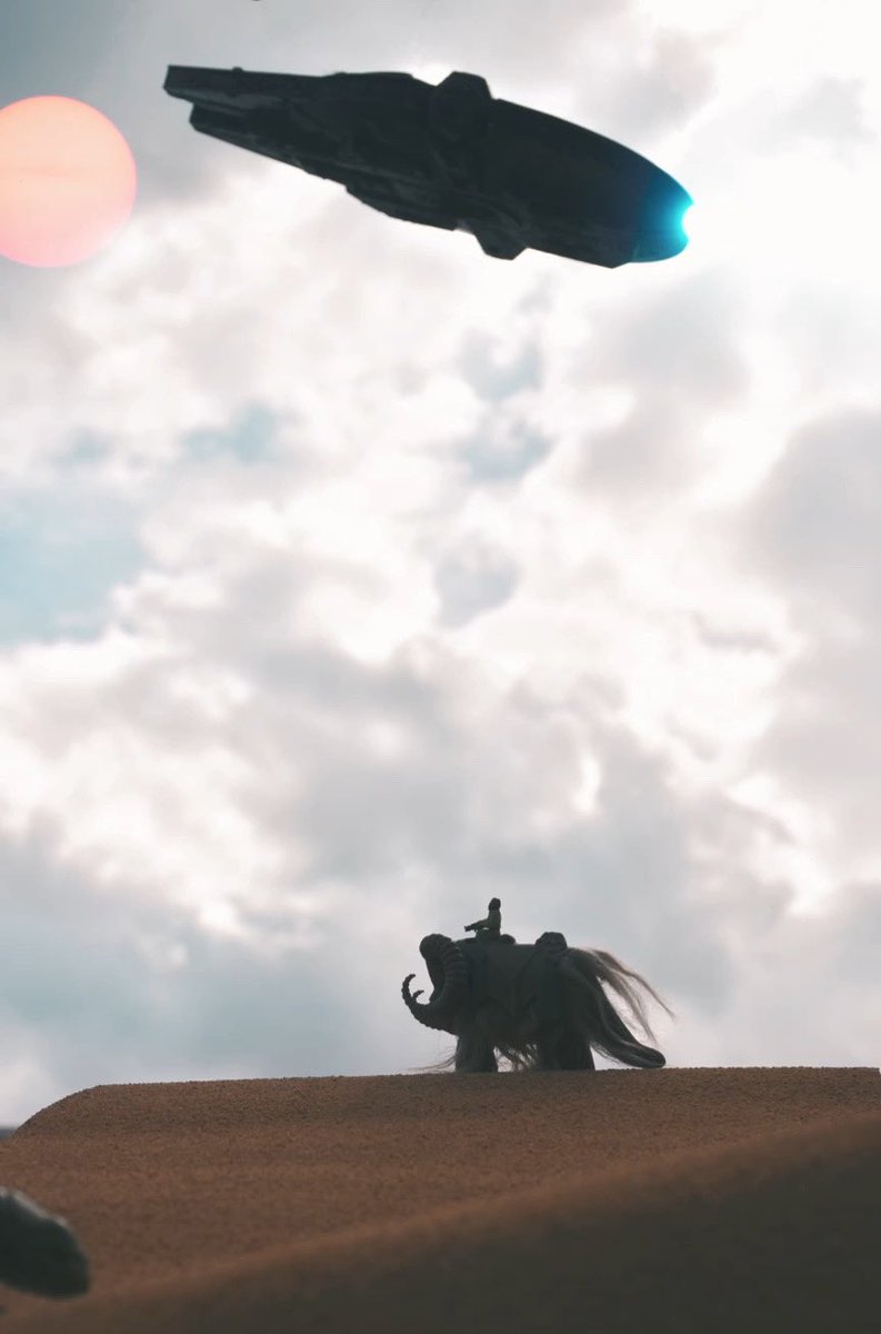 ReadFiveDesigns's tweet photo. Fly over
#ReadFiveStandingBy #epictoyart #micromachines #starwarsmicromachines #starwarsminiatures #originaltrilogy #starwarssaga #starwars #starwarscreatures #bantha #tuskenraiders #sandpeople #MillenniumFalcon #forcelink #forcelinkMillenniumFalcon https://t.co/LTr9Bn8skR