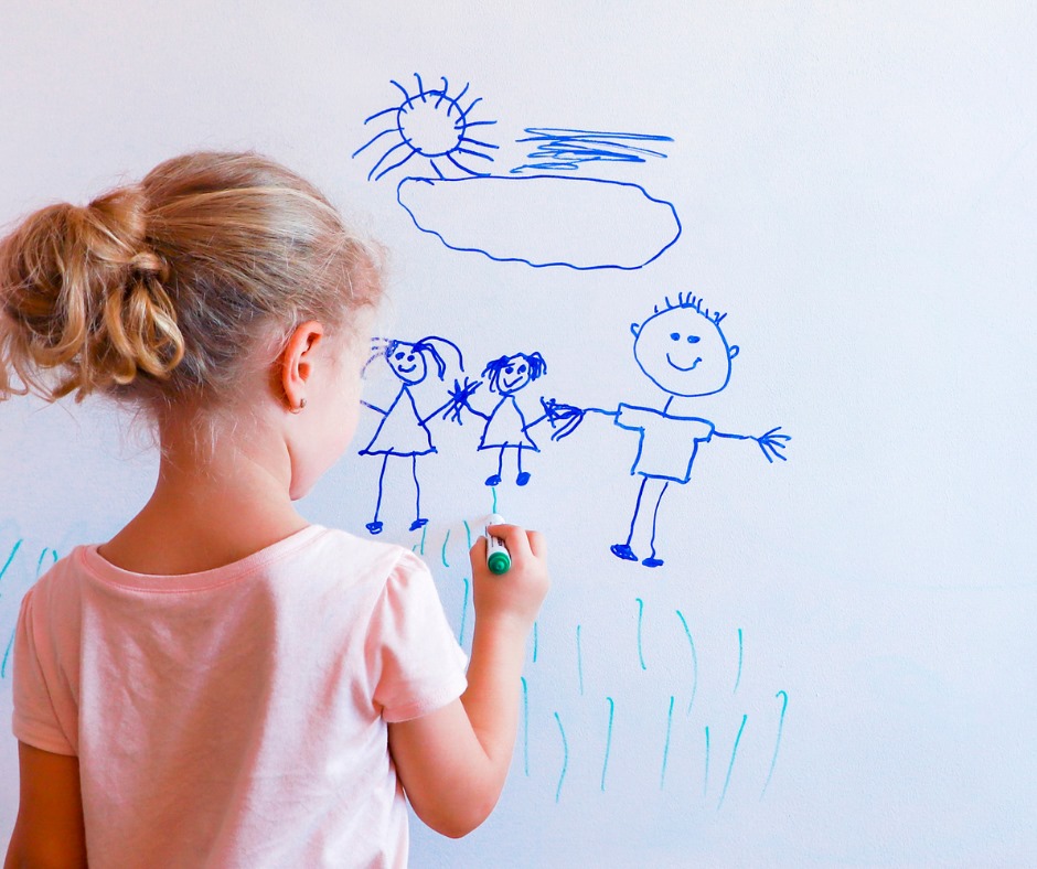 SingleParentHub's tweet photo. We are proud and happy: from January 1 next year, the #orphanchild’s minimum allowance will more than double in Hungary from just over 24,000 HUF to 50,000 HUF. The change affects the monthly benefit of 42,000 children who have lost one of their parents. #socialrights #Children https://t.co/cfFWsAfWKl