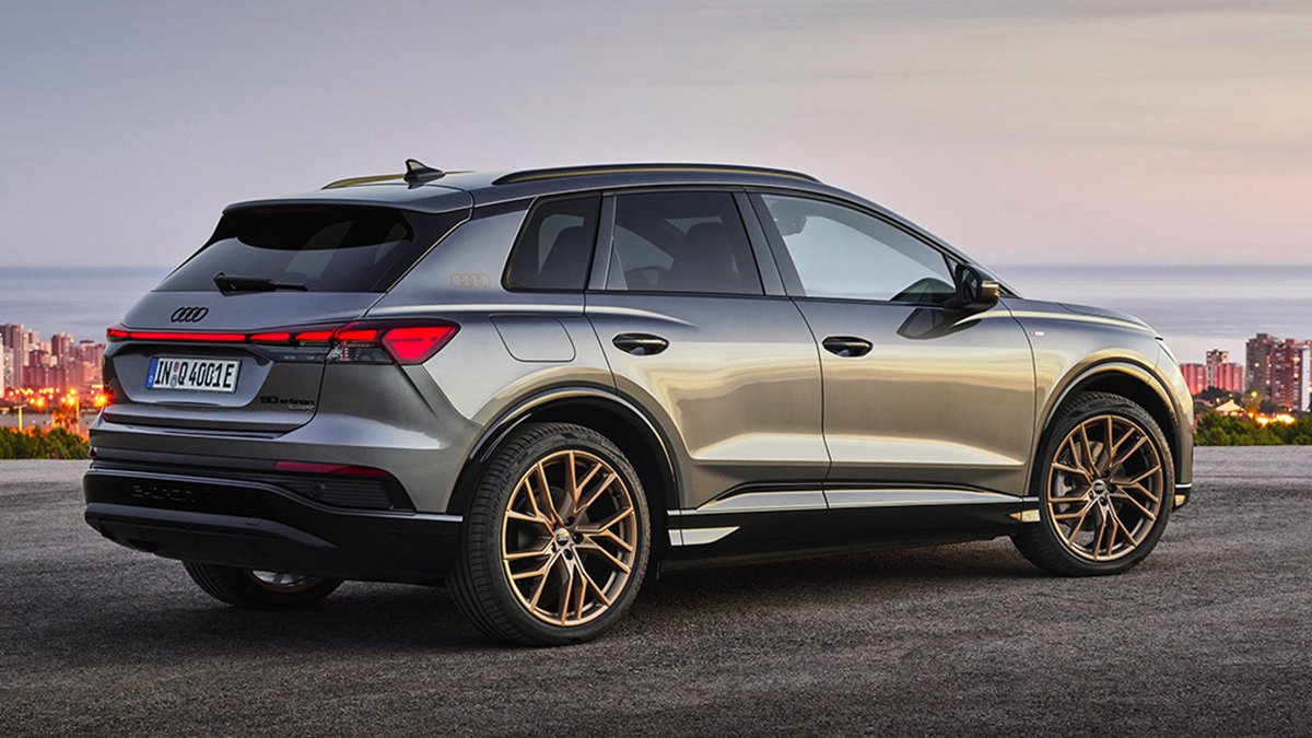 AudiIT's tweet image. Il moto dinamico dell’energia. Nuova #AudiQ4 #etron