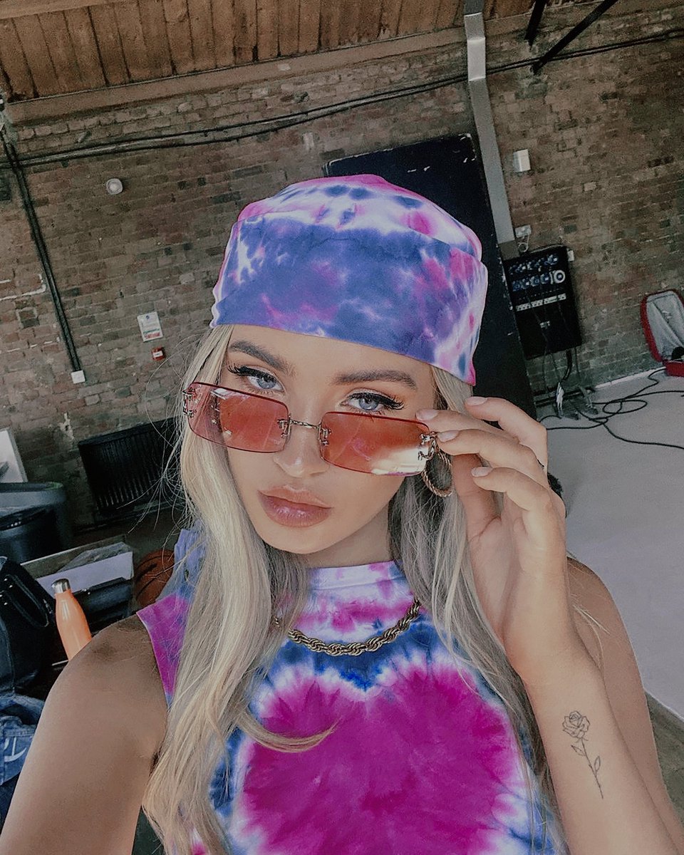 ㅤ
ㅤ
                   𝒩𝗎𝗇𝖼𝖺 𝗍𝖾 𝗈𝗅𝗏𝗂𝖽𝖾𝗌 𝒅𝒆 𝒕𝒊.
ㅤ
ㅤ