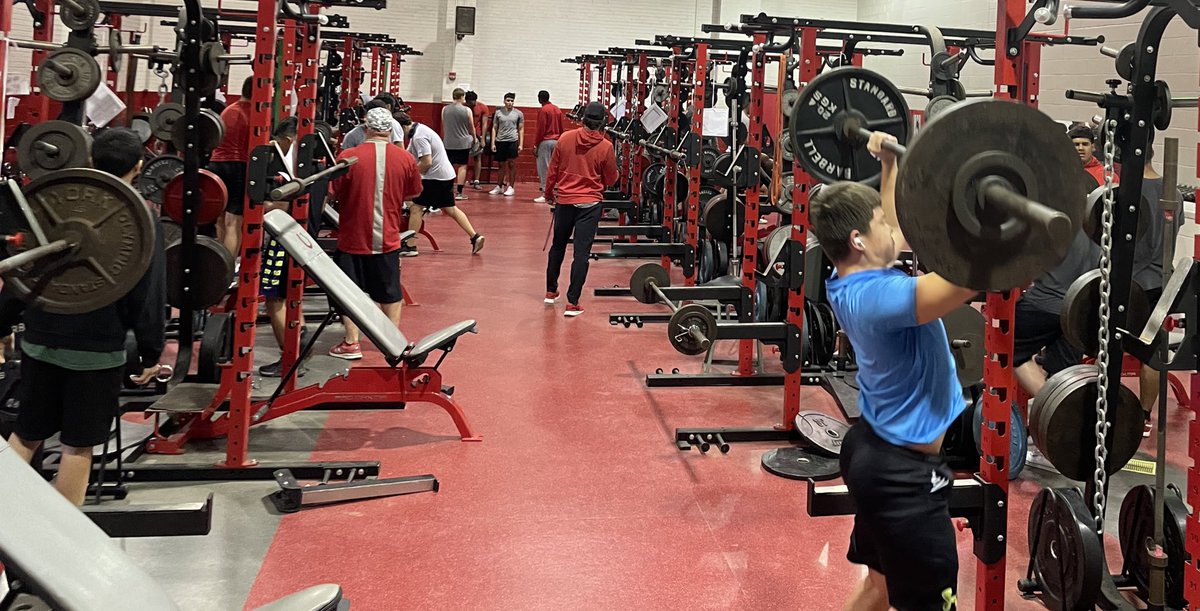 OHSBronchoFB's tweet image. Getting better this morning!  #1of4