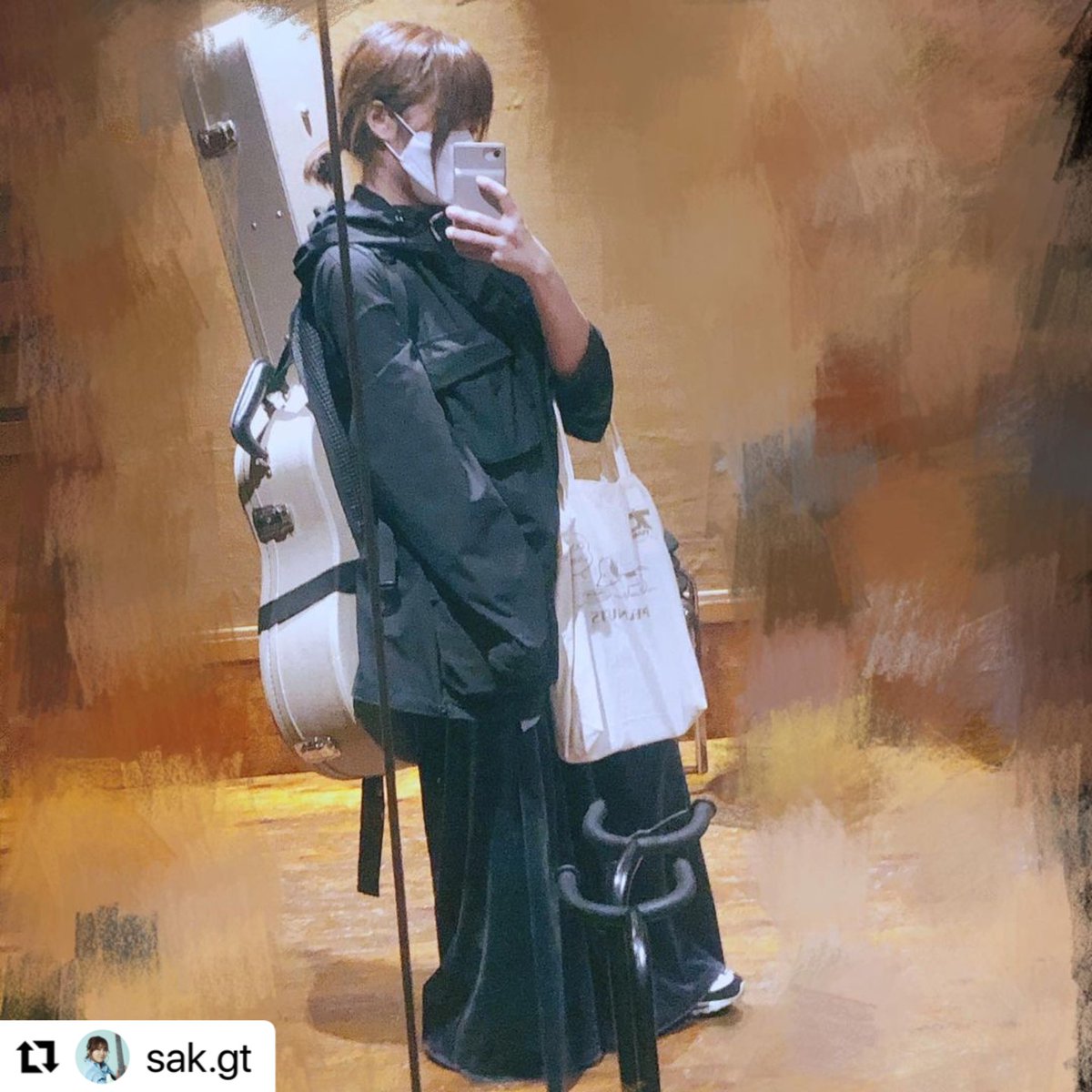 syte_etys's tweet photo. #Repost @sak.gt with @make_repost
ただひたすらに重い #guitar #guitarist #femaleguitarist #guitargirl #guitarplayer #femaleguitarplayer #sakurasasaki
#ギタリスト #女性ギタリスト #ギター女子 #ささきさくら #coleclark
#yohjiyamamoto
#ys #limifeu #syte
#ヨウジヤマモト
#soltex https://t.co/i6q6JoPKGN
