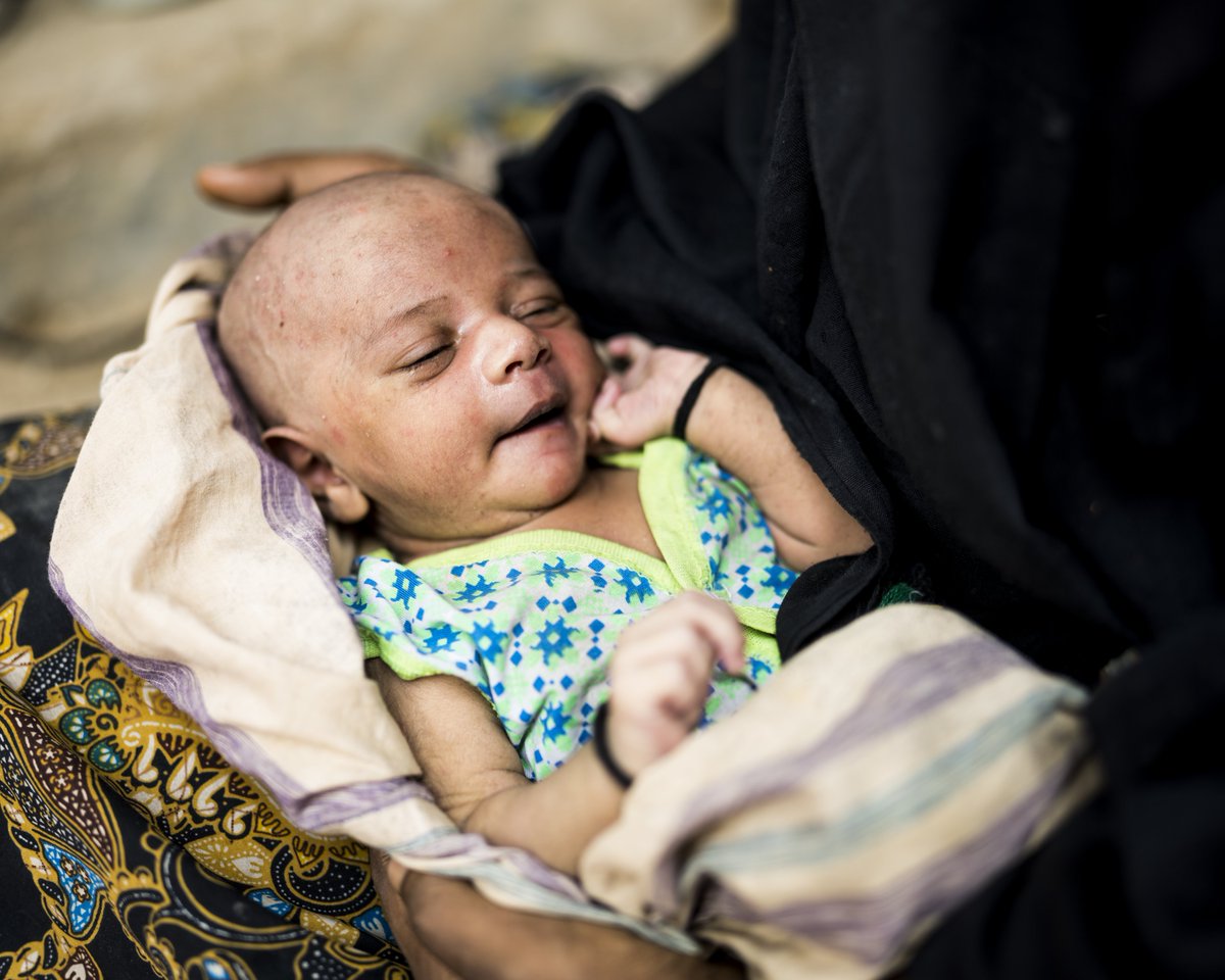 WFP's tweet photo. 👶At 2pm on March 22, Rabeya gave birth to a baby girl in the refugee camps in #Bangladesh.

An hour later, a huge fire broke out in her camp.

Their home is gone, but Rabeya &amp; her baby are safe. As they heal, they can rely on an Integrated Nutrition Centre for food &amp; healthcare. https://t.co/oAtUhCzSEF