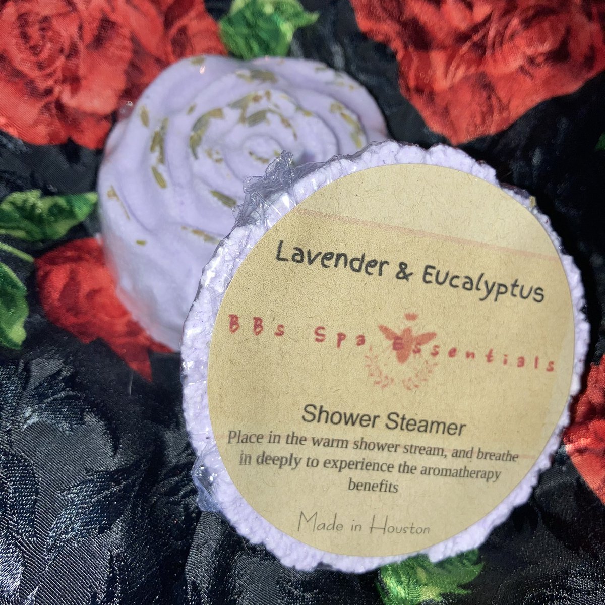 bbspaessentials's tweet photo. Lavender & Eucalyptus Shower Steamer
Perfect steamer before bed! Proven to help provide relaxation and mental ease from anxiety and stress WHILE easing your sinuses and cold symptoms
#bbsspaessentials
https://t.co/XVlQdSy2VO https://t.co/DDpBdPDsKw