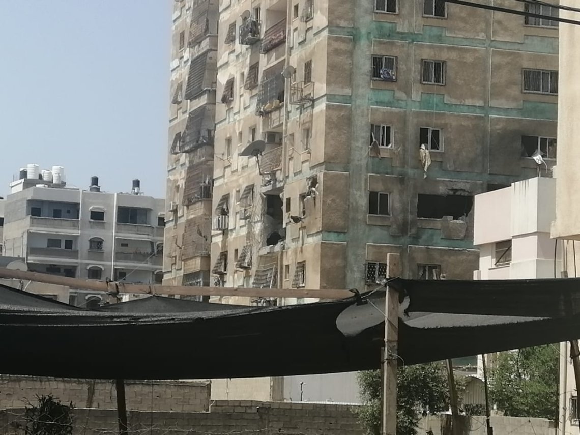 Pengeboman ke atas sebuah apartment sebentar tadi menyaksikan seorang telah mati syahid dan 8 yang lain cedera. IDF melaporkan pengeboman itu dilakukan oleh skuad dron.