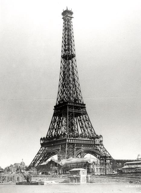 апексберг показатели кц. эльфивая башня 1889. один французский писатель ужасно не любил эйфелеву. французы не любят эйфелеву башню. писатель мопассан ненавидел эйфелеву башню.