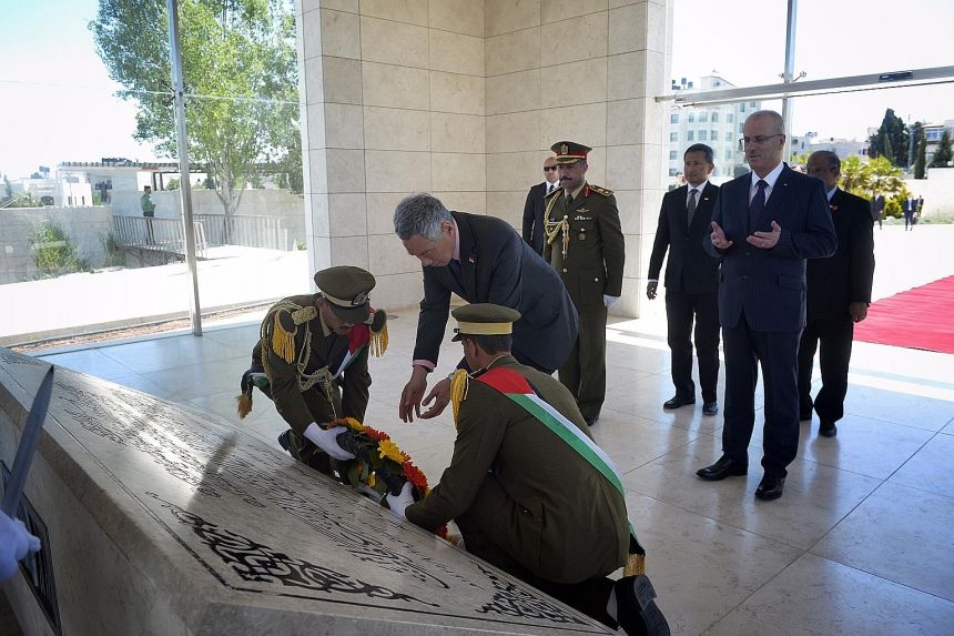 (16/15) Singapore does not recognise the State of Palestine  but it does provide modest technical assistance. PM Lee visited Ramallah in 2016 and laid a wreath at Arafat's tomb. He also visited the Haram al-Sharif & Al Aqsa in Jerusalem.  https://www.straitstimes.com/world/middle-east/singapore-to-boost-technical-assistance-to-palestinians