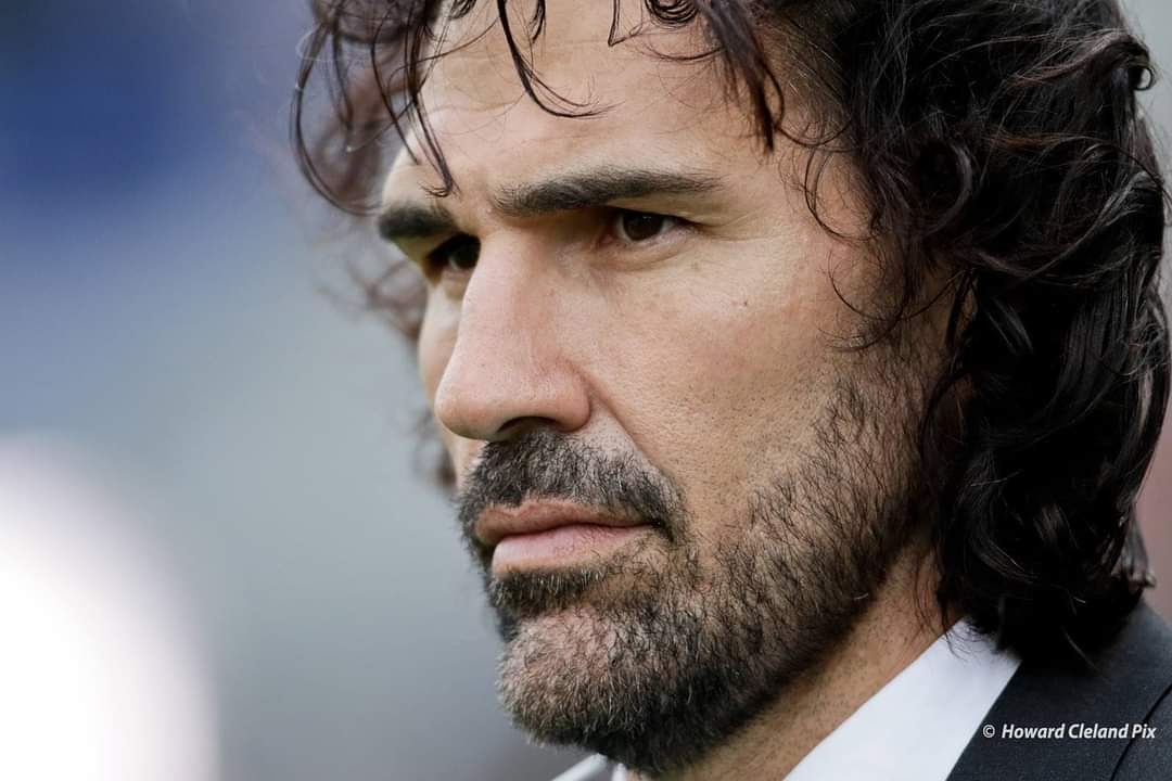 #happybirthday to #SARugbyLegend and #rugbycenturion <a href="/VictorMatfield/">Victor matfield</a>.  Here's wishing you a #legendary day. 
📸 Howard Cleland