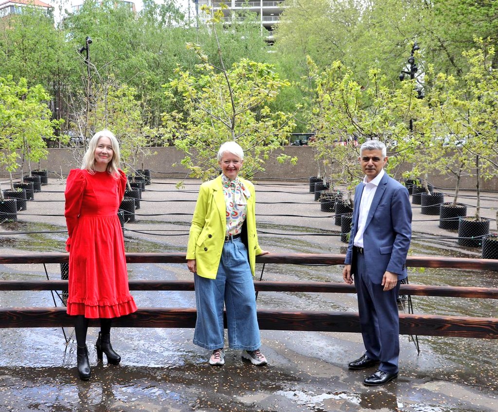 SadiqKhan's tweet image. Excited to launch ‘Let’s Do London’ – the biggest domestic tourism campaign London has ever seen to champion our businesses, cultural institutions and attractions that have suffered so much during the pandemic. #LetsDoLondon 🌟

cityam.com/sadiq-khan-unv…