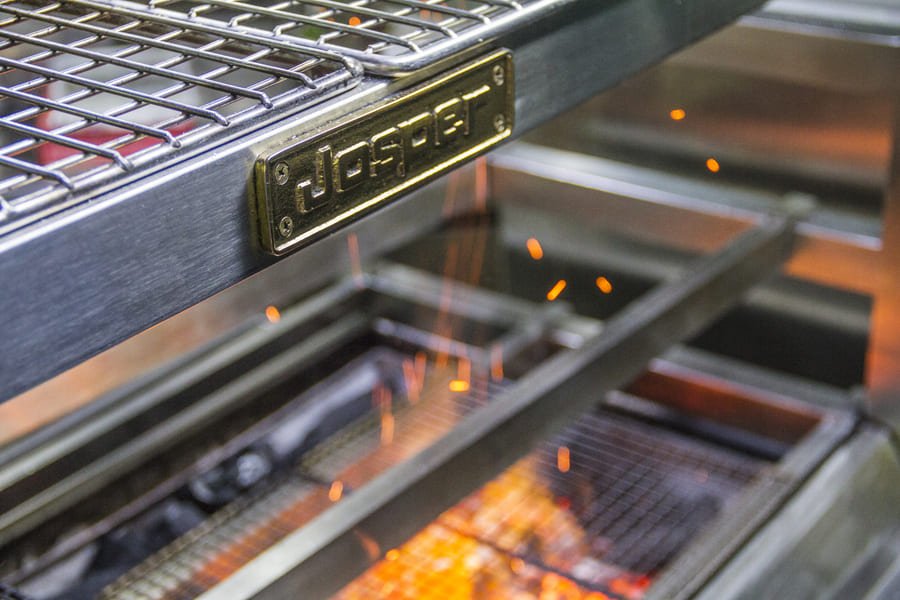 MiddlebyUK's tweet photo. Grill Revolution from #Josper Charcoal Ovens - only available into the UK through #MiddlebyUK.

A true love story for grilling since 1969. A machine manufactured with high-tech steel alloys and top-quality components.

Get in touch today to order yours on 01925 821 280 https://t.co/Qmaq32U1M6