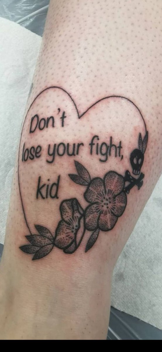 alltimebullshxt's tweet photo. @jonmahonn I have 2 mental health tattoos, but my favourite is my All Time Low lyric one 'don't lose your fight kid, it only takes a little push to pull on through' 🥰 https://t.co/APVXFE2kXh