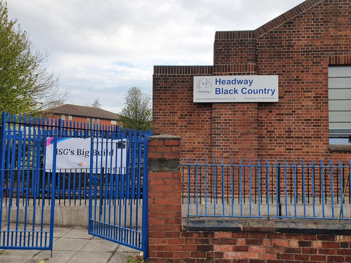 Our Client, @isglimited, Midlands, had accepted an interesting 6-day challenge to renovate and modernise Headway Black Country in Dudley. Our team worked tirelessly over the recent bank holiday, completing the external works and helping ISG  reach its target completion date.