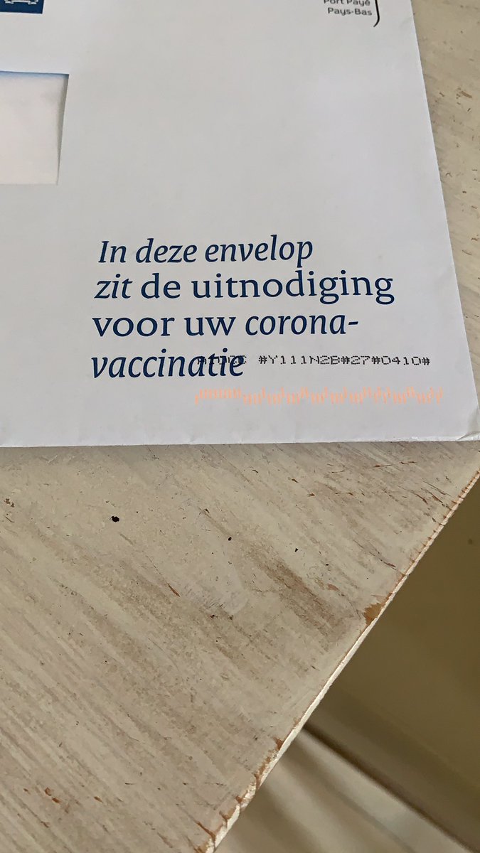 Murielvanderwal's tweet photo. Vroeger was ‘een spuit in je arm’ toch iets christiane F achtigs. Nu mag ie doorkomen. Geen probleem. https://t.co/GoKoxSAFYh