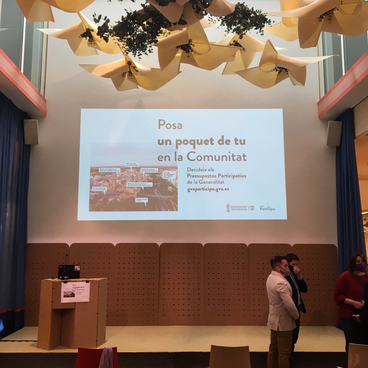 A les 12.00h es presenten els primers pressupostos participatius de la Generalitat Valenciana , i els monoD  estem molt contestes de ser part d'aquesta experiència pilot, ací l'enllaç de la presentació: youtube.com/watch?v=7k_bGf…