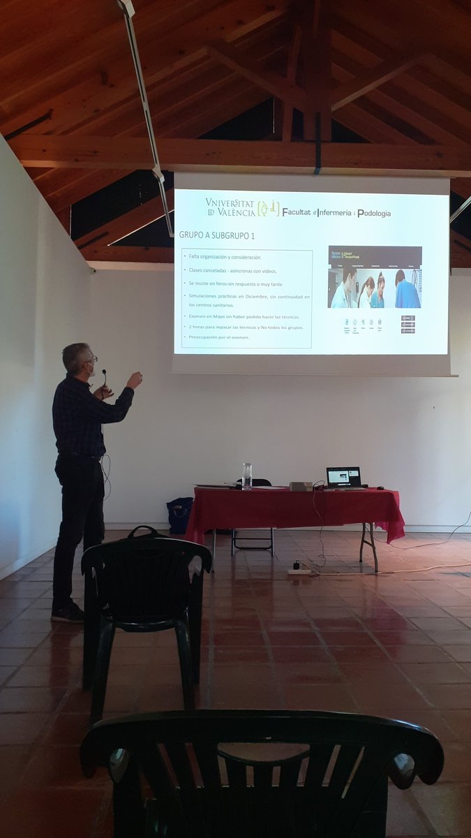 #jornada #profesores de la @EnfermeriaUVEG de la <a href="/UV_EG/">Universitat València</a> para comentar como ha sido el curso este año de #covid