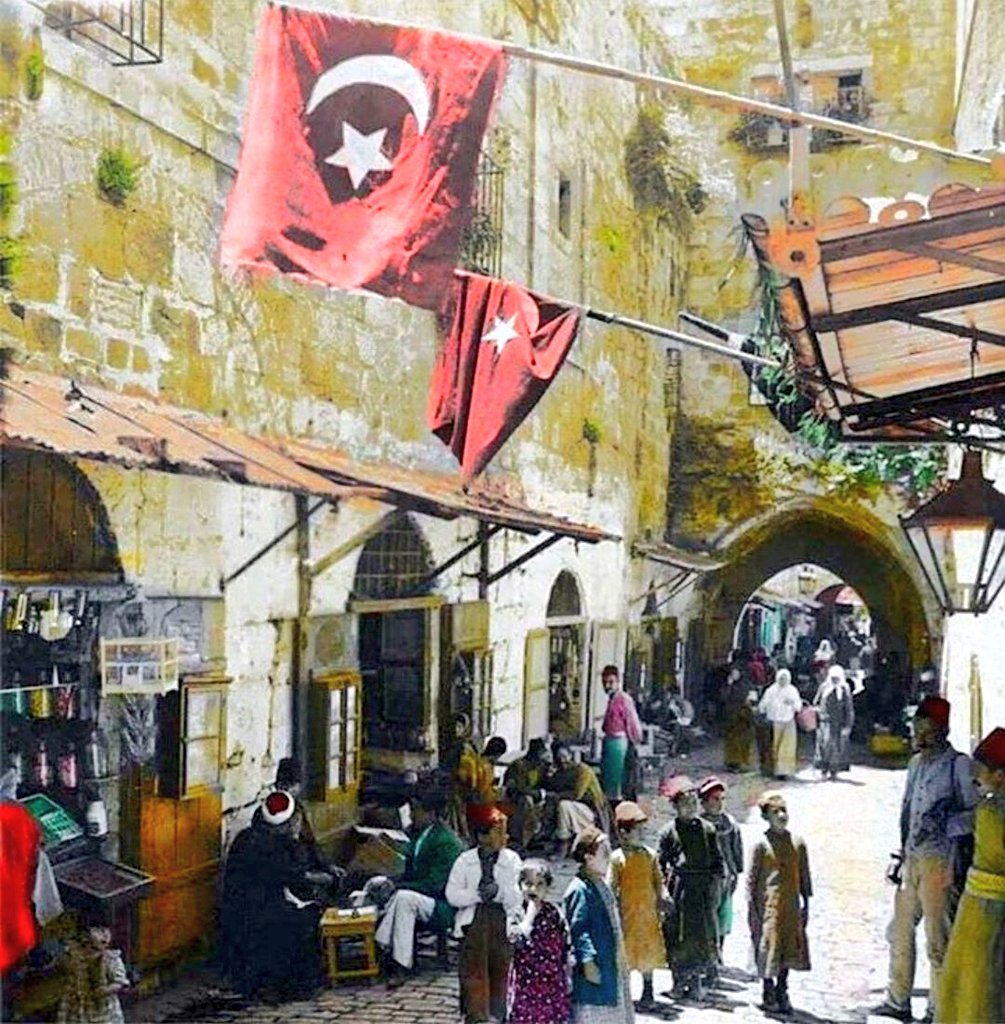 haciykk's tweet photo. Yaklaşıyor yaklaşmakta olan...! https://t.co/FV1PsE4XN3