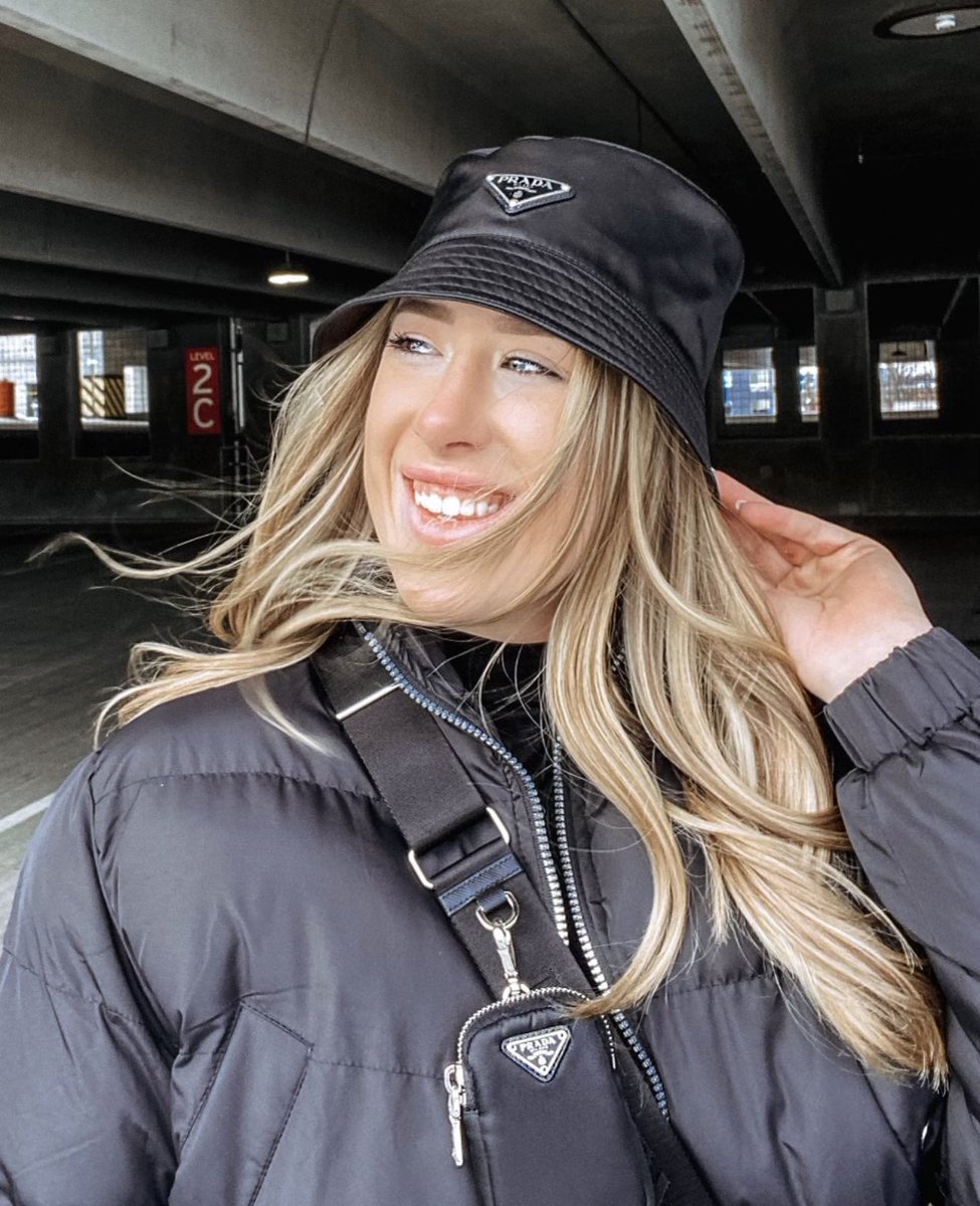 jrchl64's tweet photo. If you see this beautiful women today Wish her a Happy 21st Birthday love you ⁦@katie__reichel⁩  have an awesome day! https://t.co/sNu4FB3NEd