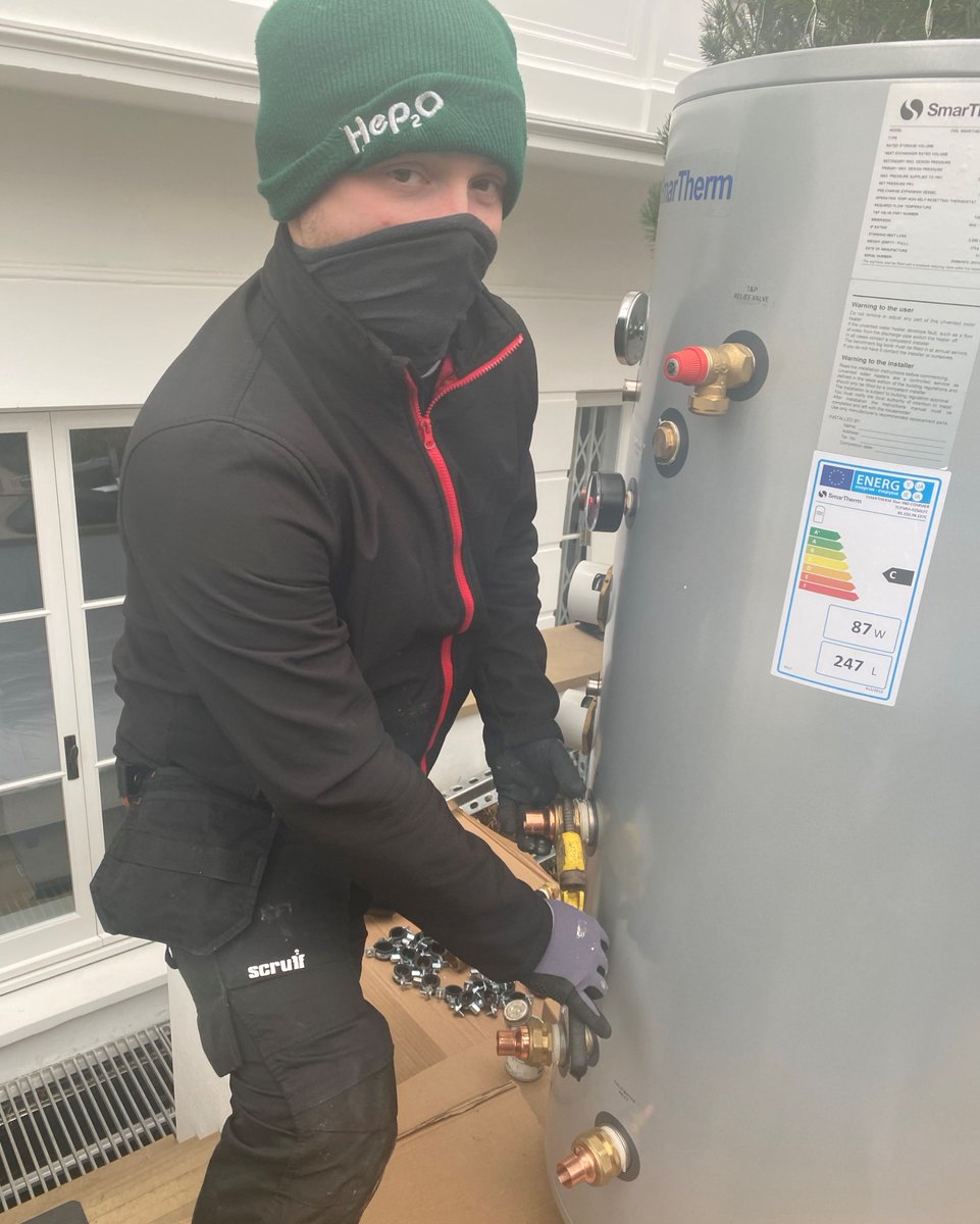 #apprenticespotlight
Grant had been struggling to gather some NVQ evidence for his plumbing apprenticeship but was recently able to work with Michael Toner to get some, much needed, boiler and radiator work for his portfolio – thanks Darren, Michael, and Justin for your help!