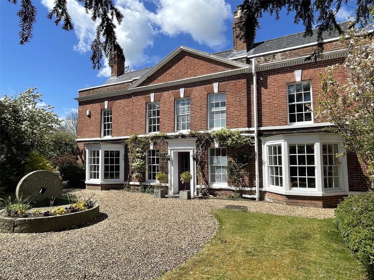 CJHoleHucc's tweet photo. We are delighted to have found lovely buyers for this stunning Grade II listed property in Longford. Our Sales Team are working hard behind the scenes on the sales progression now. #CJHole #EstateAgent #SoldSTC #Property #Longford https://t.co/Aeq32NZFWY