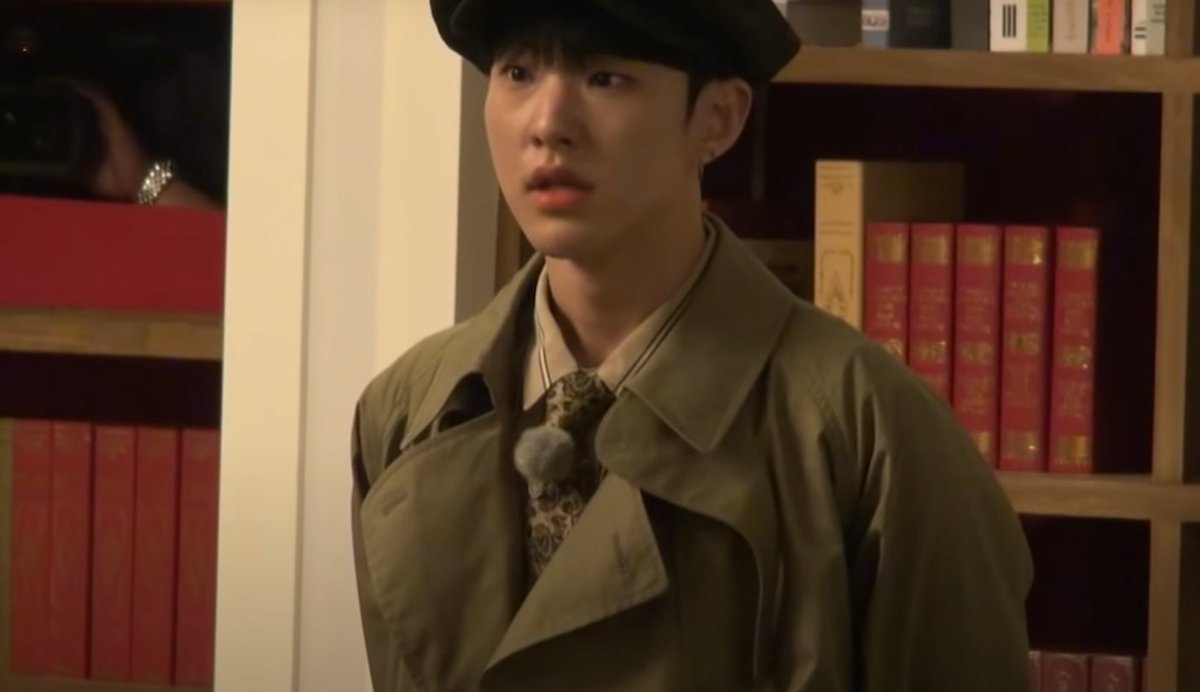 Soonyoung's acting is surprisingly good. He looked scared like they threatened to take his tiger plushies collection from him. @pledis_17  #호시