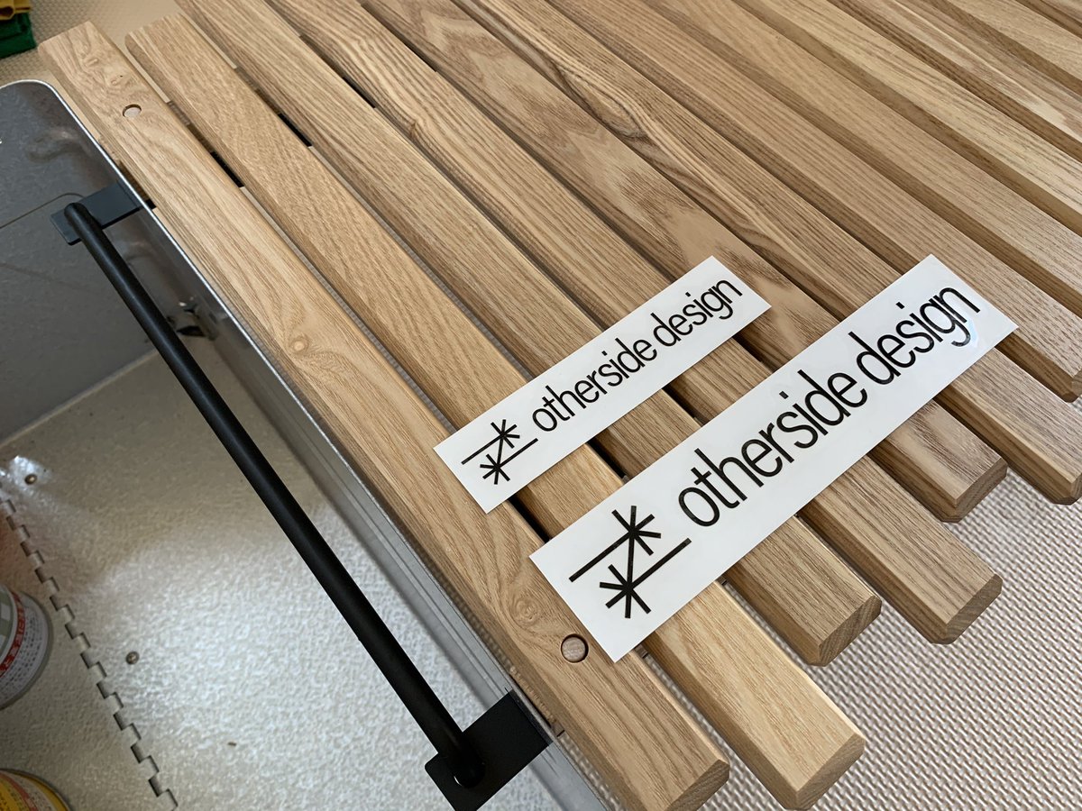 zuma_taka's tweet photo. 見よ!この美しい木目を!
最高じゃないか!
#othersidedesign
#bridgetable https://t.co/lB8dfhFznl