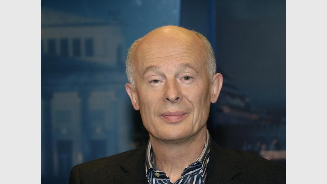 PaulBrannenNE's tweet photo. Prof Schellnhuber "We need to combine the climate transformation of the forestry sector with the replacement of mineral by organic architecture. The result is the vision of the forest-building pump with which CO2 content of the atmosphere can be reduced" https://t.co/d57TzTc2bs https://t.co/nHcHpnX2OR