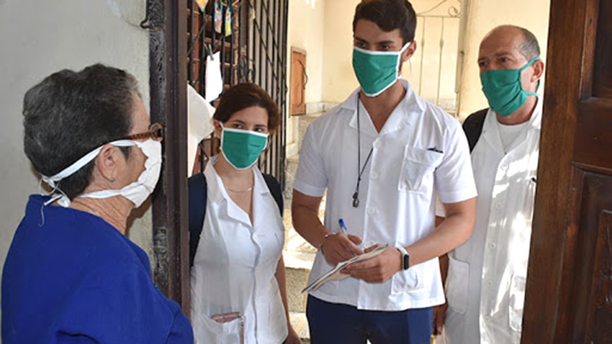 A veces parece que no avanzamos, que el horizonte se aleja demasiado. Un año y más de pandemia y las cifras de contagio, altas para #Cuba, preocupan, pero también nos ocupan. El desafío nos impulsa. #SomosCuba