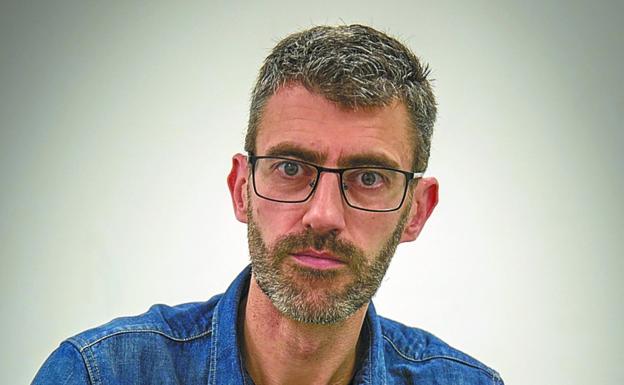 Abierta la inscripción para el Taller de Novela Negra y Criminología (en euskera) a cargo de Kerman Arzalluz <a href="/KermanArzalluz/">Kerman Arzalluz</a> ⬇️
📖🖋️Mikrofikzio eta umore beltzeko tailerra: krimen artean.

Precio: 10€👇
bacantix.com/Entradas/WebFo…

#PN21 #noir #literatura #cine y mucho +🕵️🔪