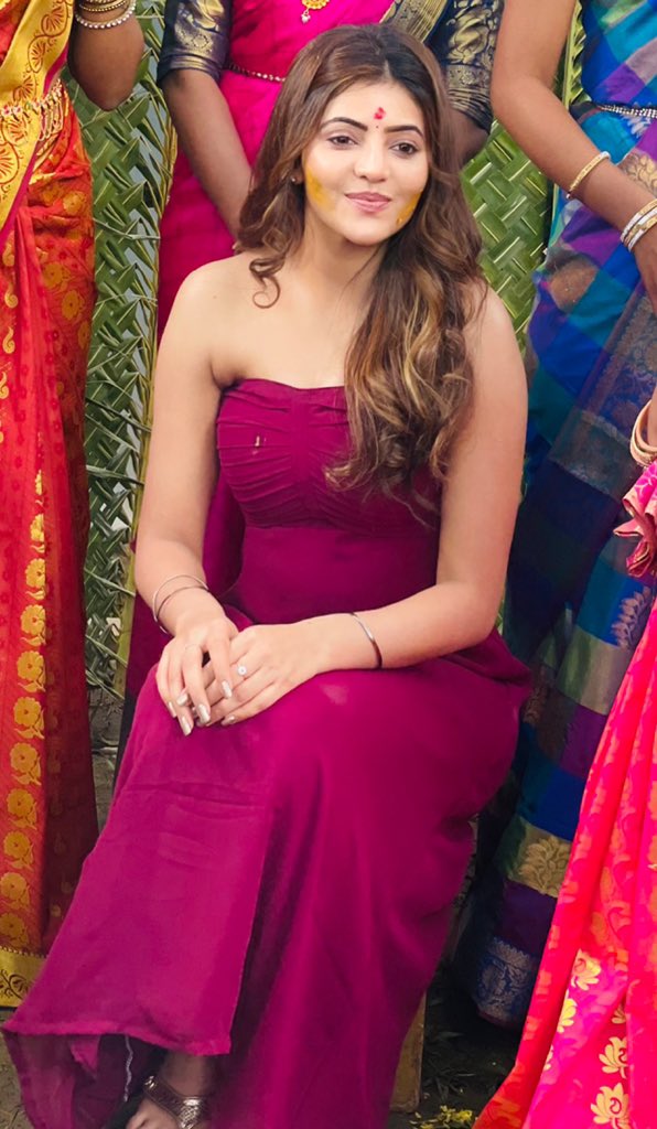 AthulyaOfficial's tweet photo. #edhosolla video song #makingstills from #murungakaichips !!! Thank you for all the love ❤️❤️❤️
https://t.co/tZrwubT6fU https://t.co/pMcx2wu02P