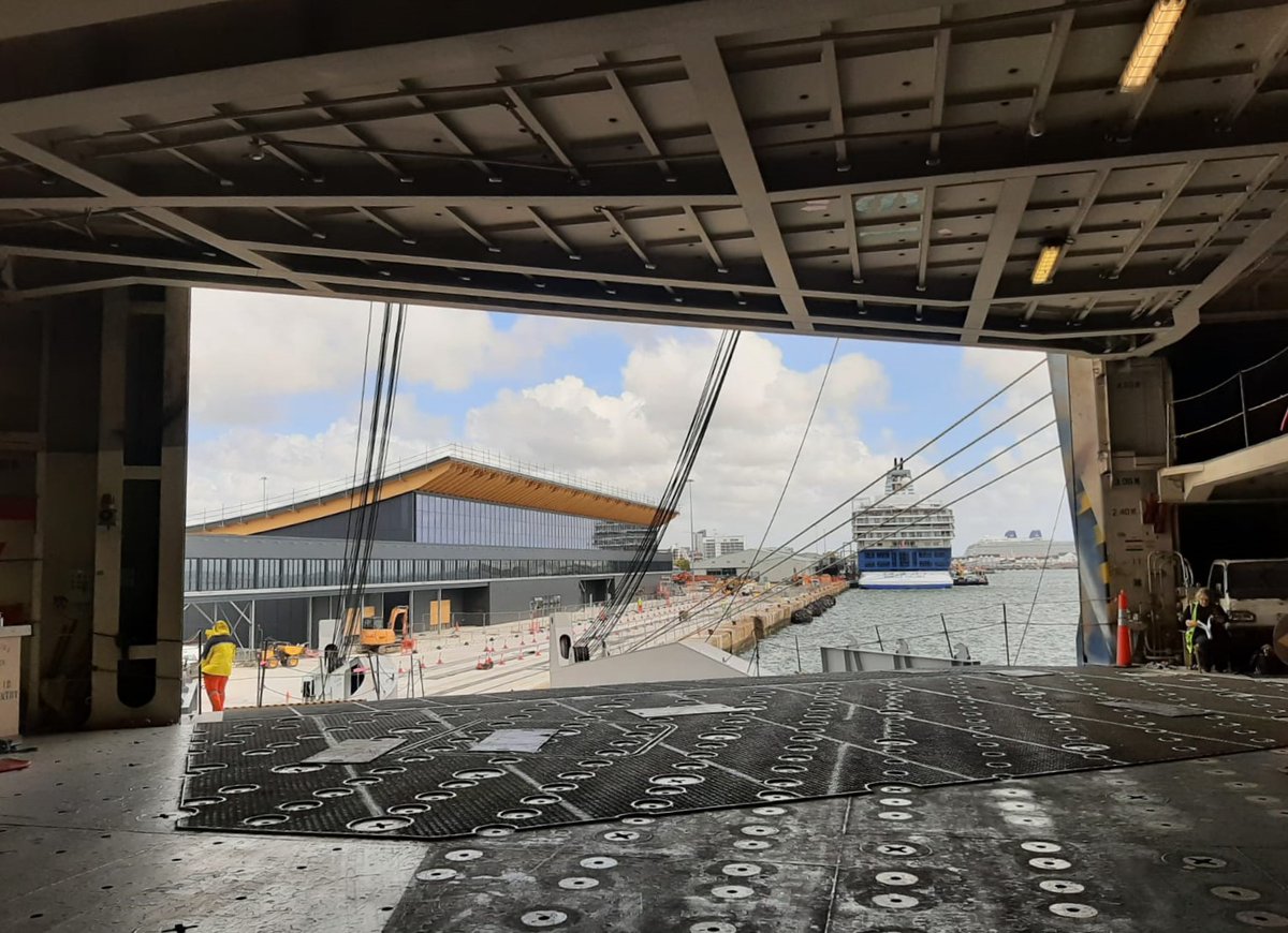 The Horizon Cruise Terminal in view⚓️This shot was taken on board a NYK LINE  vessel with our team discharging nearly 1000 units. Great view for a great team ⚓️

@PortofSoton @ABPSouthampton @nyklineofficial @SouthamptonPic