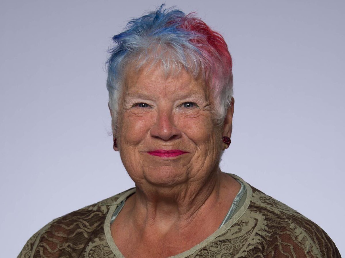Join us for a full #Leyland  breakfast from 8am, as we ease out of lockdown, Councillor Jane Bell, Mayor of South Ribble talks about her real engagements throughout April, with great music and a little more besides. From #RadioLeyland 104.8fm online radioleyland.co.uk
