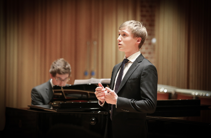 BryanstonSchool's tweet photo. Our @BryanstonMusic Singers Showcase Concert featured performances by singers from all year groups last week and you can watch a recording of the concert on #BryLiveSounds here: https://t.co/PQ6OSXGqu9.

Click here to browse more photos from the concert: https://t.co/PF1qjhXqgH https://t.co/i6OEy2VfJw
