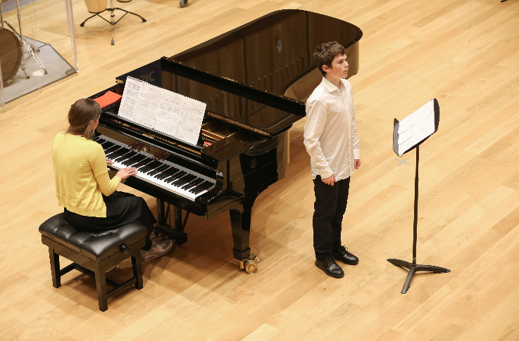 BryanstonSchool's tweet photo. Our @BryanstonMusic Singers Showcase Concert featured performances by singers from all year groups last week and you can watch a recording of the concert on #BryLiveSounds here: https://t.co/PQ6OSXGqu9.

Click here to browse more photos from the concert: https://t.co/PF1qjhXqgH https://t.co/i6OEy2VfJw