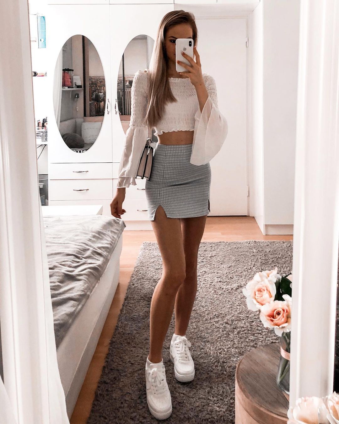 SHEIN on X: Which look do you prefer? 🤍💝 IG: ootdbybia Shop now>>         # SHEIN #SHEINgals #SHEINSS21 #OOTD
