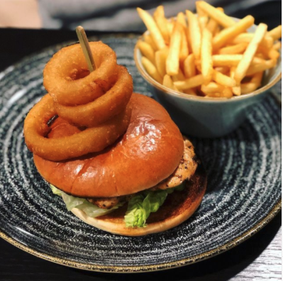 BarLs1's tweet photo. Happy #𝐄𝐚𝐭𝐖𝐡𝐚𝐭𝐘𝐨𝐮𝐖𝐚𝐧𝐭 Day! 😍 

#LS1BarKitchen #Burger #TreatYourself https://t.co/InzisS0VLF