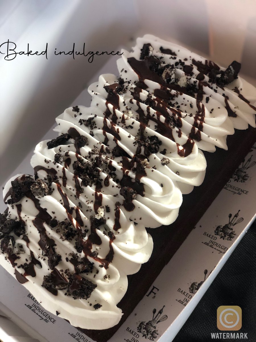 LadyIndulgence_'s tweet photo. Chocolate cake loaf with whipped cream frosting available now.
Price: N2,000
Location: Kaduna 
      Please Dm if interested 💕 https://t.co/a8F7HqWq7J