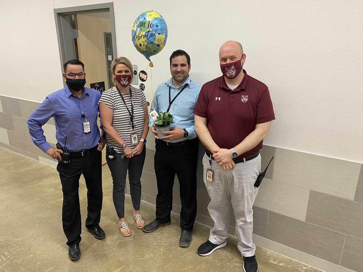 Congratulations to our one and only Mr. Cody Poerner on being selected as Davenport’s first ever Teacher of the Year! <a href="/Davenport_HS/">Davenport High School</a> <a href="/matthewsdeloach/">DeLoach</a> <a href="/murguia70/">Joseph C. Murguia</a> <a href="/CodyPoerner/">Cody Poerner</a>
