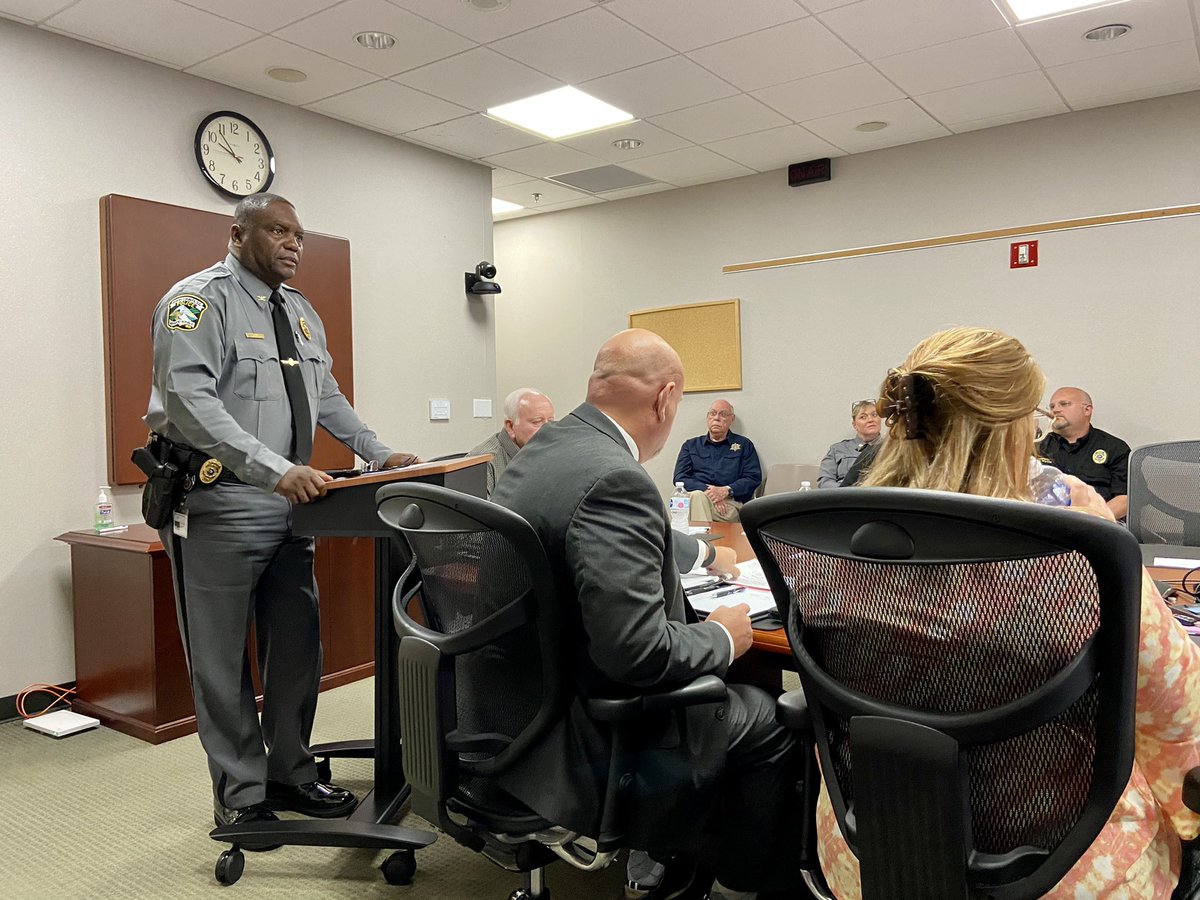 horrycountypd's tweet photo. PUBLIC SAFETY COMMITTEE 🚔

#HCPD’s Chief Hill made a budget presentation at the @HorryCounty_Gov Public Safety Committee meeting earlier today, detailing future growth of the department. 

Capt. Wyatt also presented on upcoming changes for the #HCACC and Environmental Services. https://t.co/giY3FWG4Sg