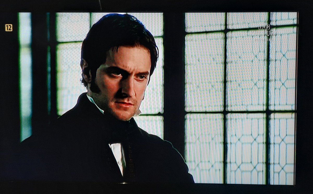 zRYSIOwana's tweet photo. Z przyjemnością zaczynam oglądać czwarty odcinek #northandsouth "Północ Południe " na @TVP_Kultura . Po dość długiej przerwie to dziwne uczucie móc znów patrzeć na #RichardArmitage jako John Thornton. https://t.co/ANI3fzIZ2n
